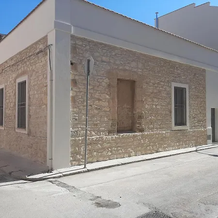 La Casetta Di Pietra Τραπάνι